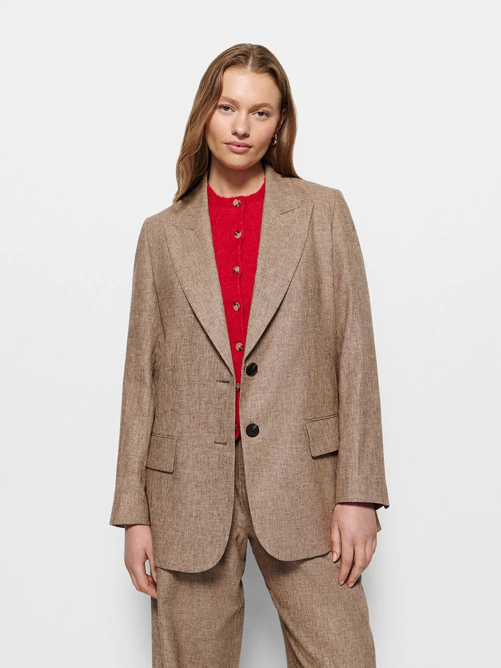 08